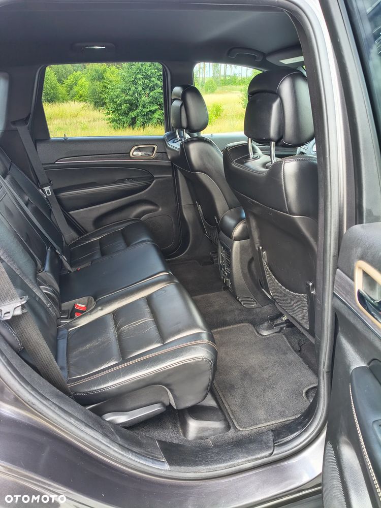 Jeep Grand Cherokee - 9
