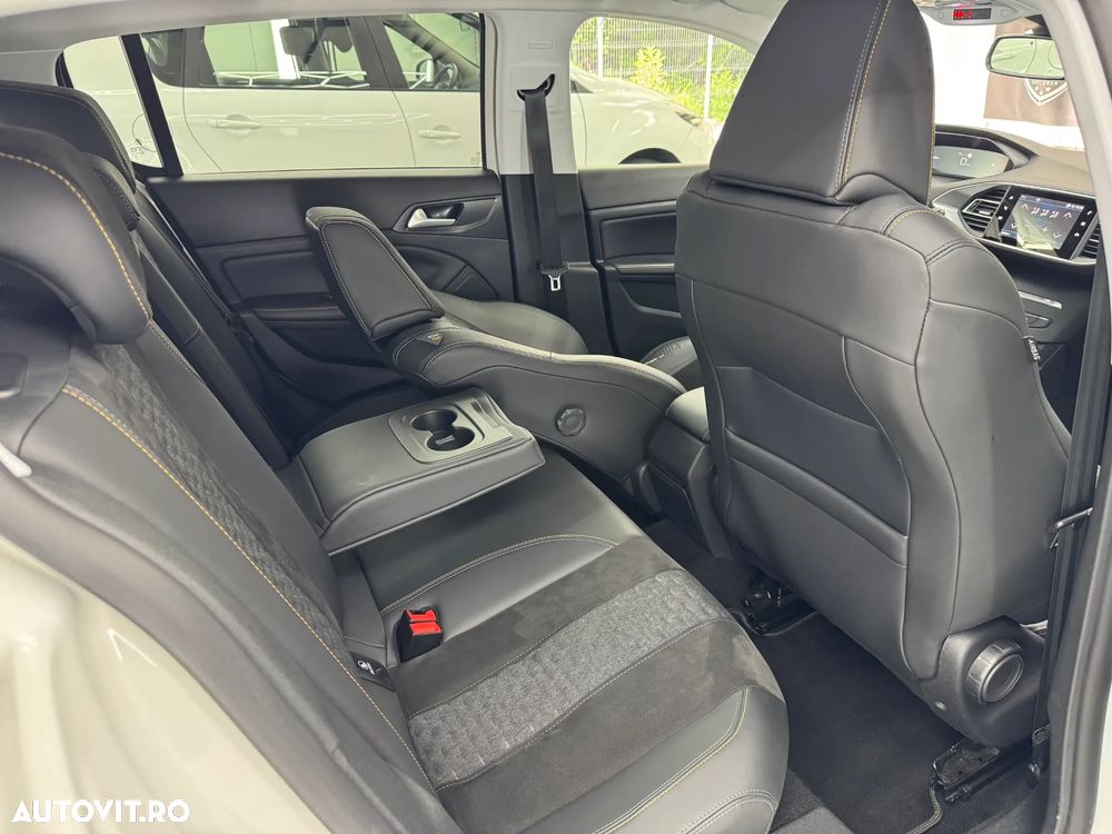 Peugeot 308 PureTech 130 EAT8 Allure Pack - 6