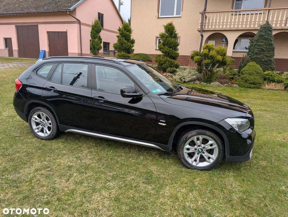 BMW X1 xDrive18d Sport Line - 2