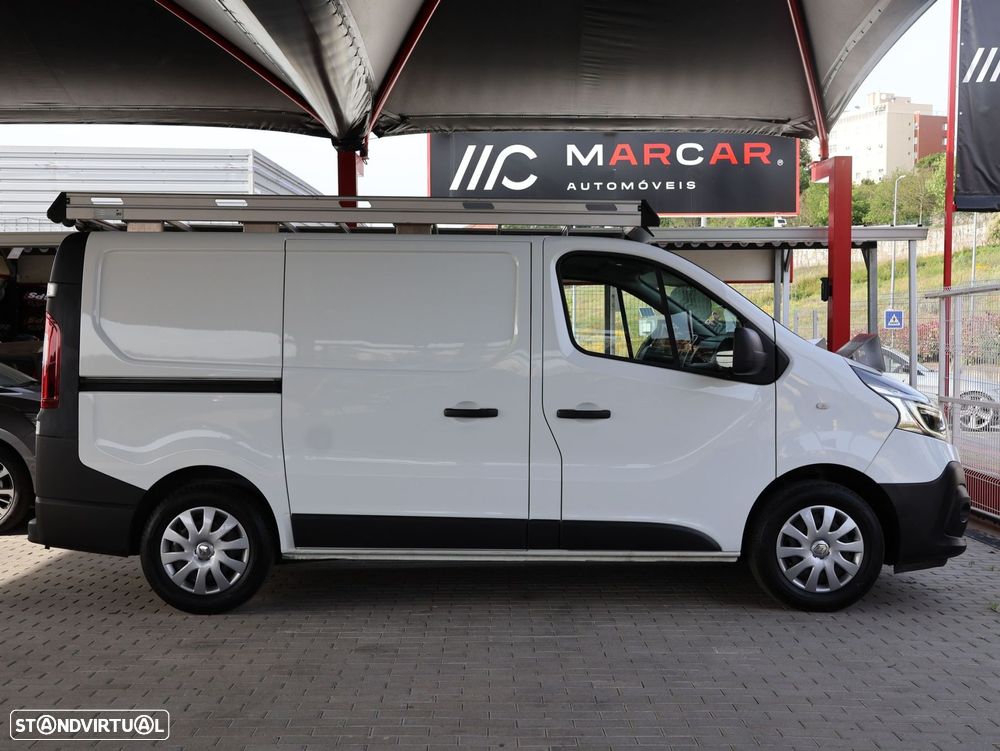 Renault Trafic 2.0 dCi L1H1 1.0T - 11