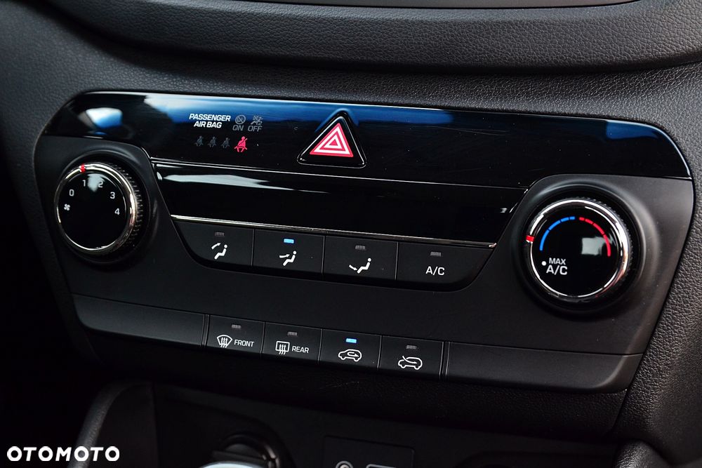 Hyundai Tucson blue 1.7 CRDi 2WD Passion - 18