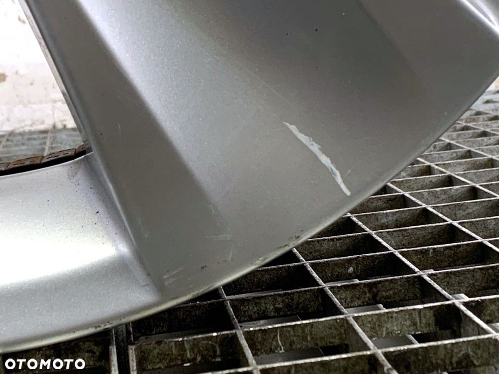 FELGA ALUMINIOWA 17 8J 5X120 CENTR 72,6 ET30  BMW 5 Touring (E61) 2004 - 2010 525 i 160 kW [218 KM] - 3