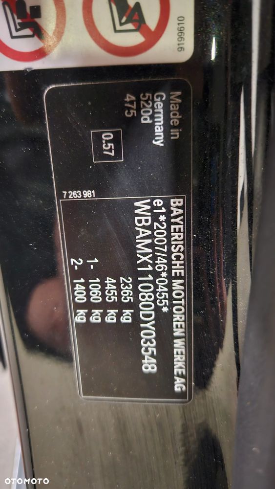 BMW Seria 5 520d - 14