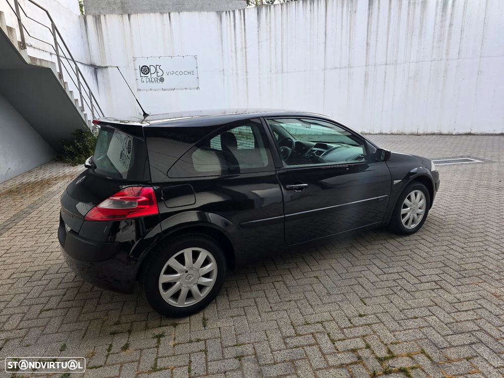 Renault Megane Van - 13