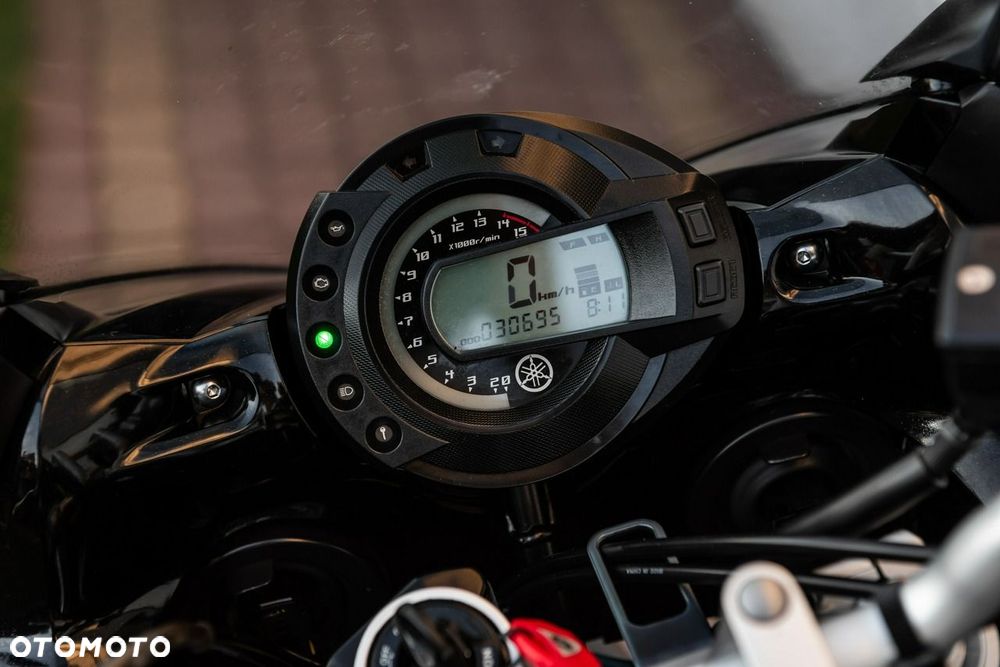 Yamaha FZ - 9