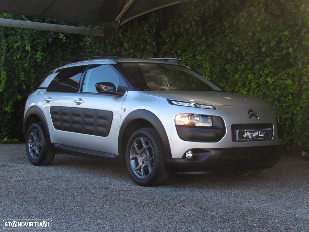 Citroën C4 Cactus 1.2 PureTech Shine - 1
