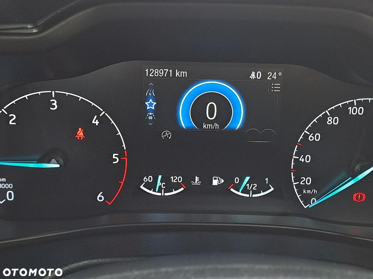 Ford Tourneo Connect Grand - 21