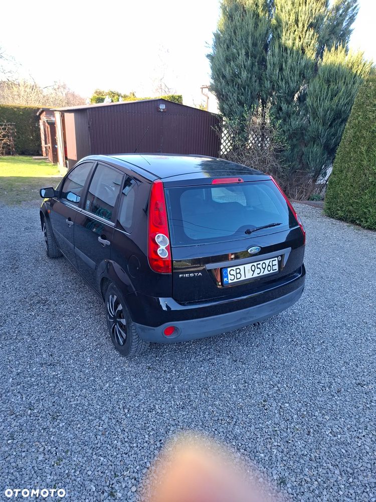 Ford Fiesta 1.25 Amber X - 3