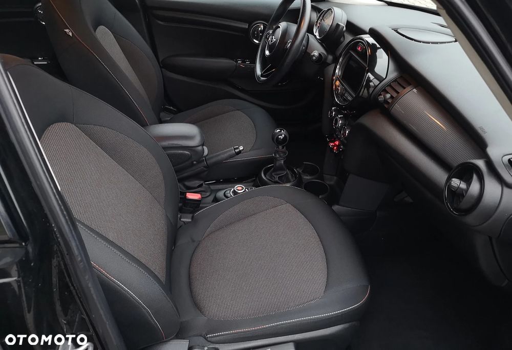 MINI Cooper - 5
