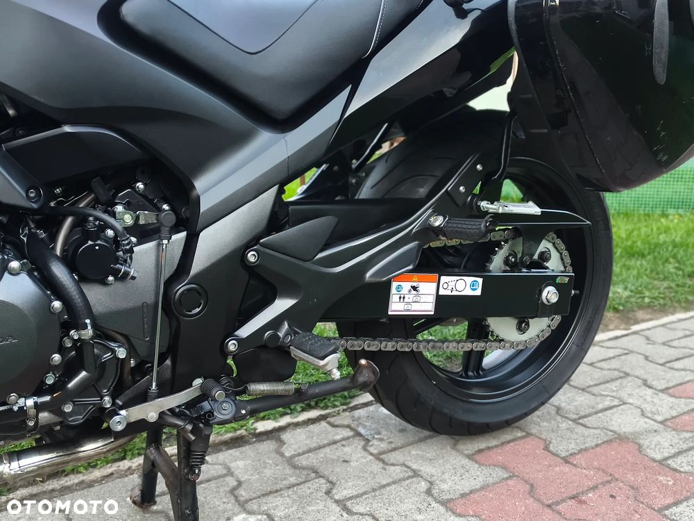 Honda CBF - 29
