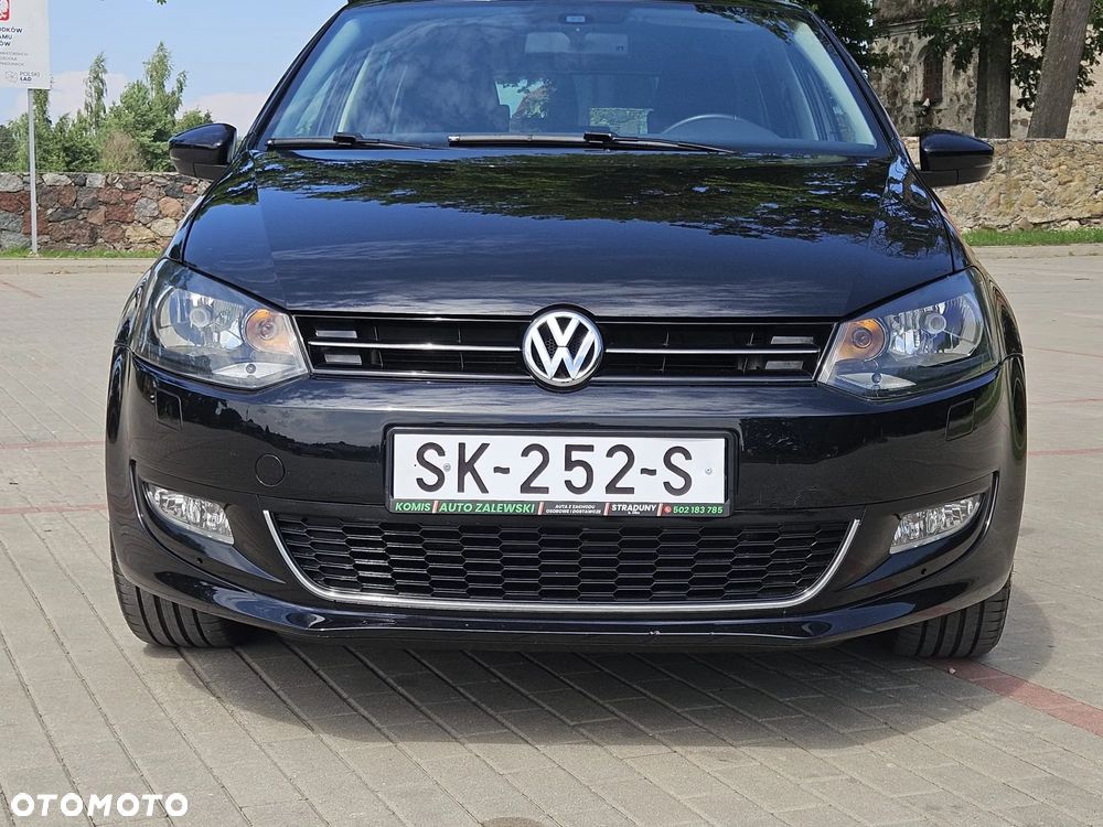 Volkswagen Polo - 2