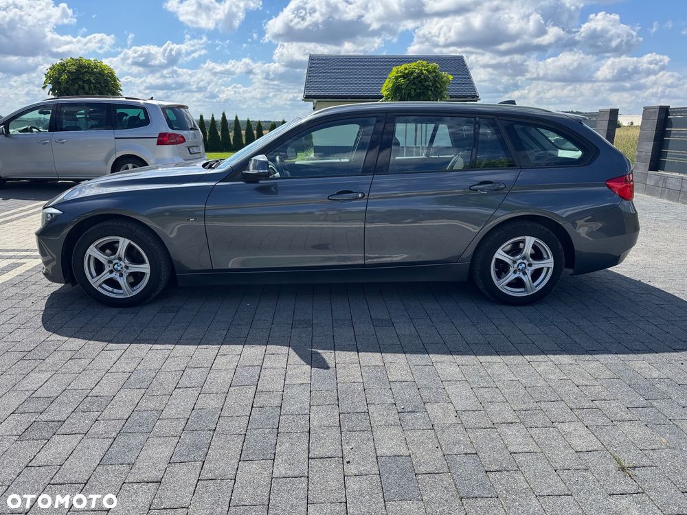 BMW Seria 3 318d Blue Performance Luxury Line - 14
