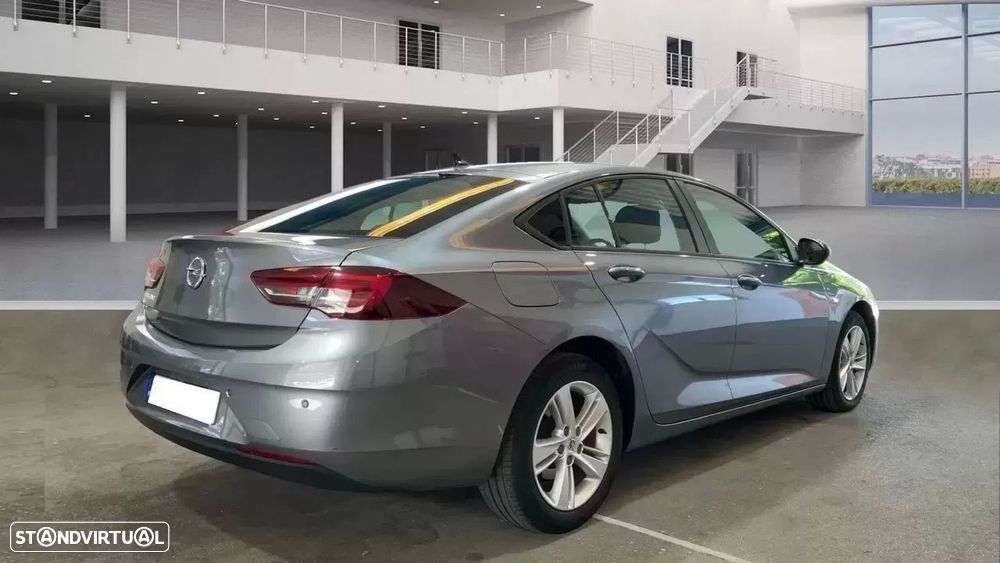 Opel Insignia Grand Sport - 3