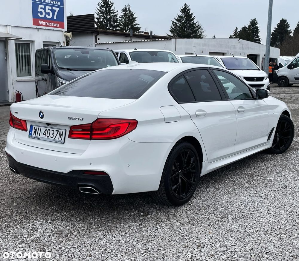 BMW Seria 5 520d xDrive - 2