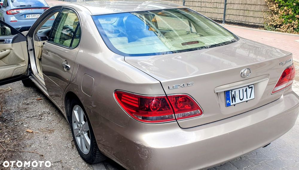 Lexus ES - 2