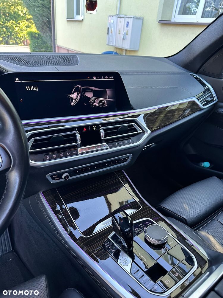 BMW X5 xDrive40i - 21