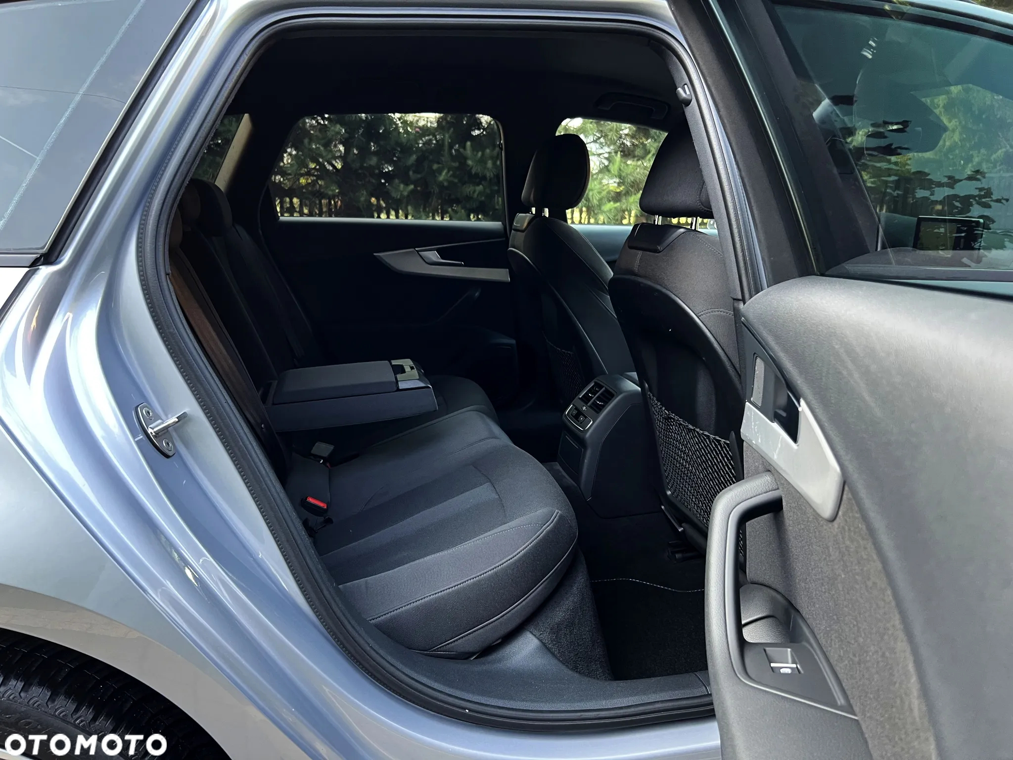 Audi A4 Avant 2.0 TDI ultra S tronic sport - 21