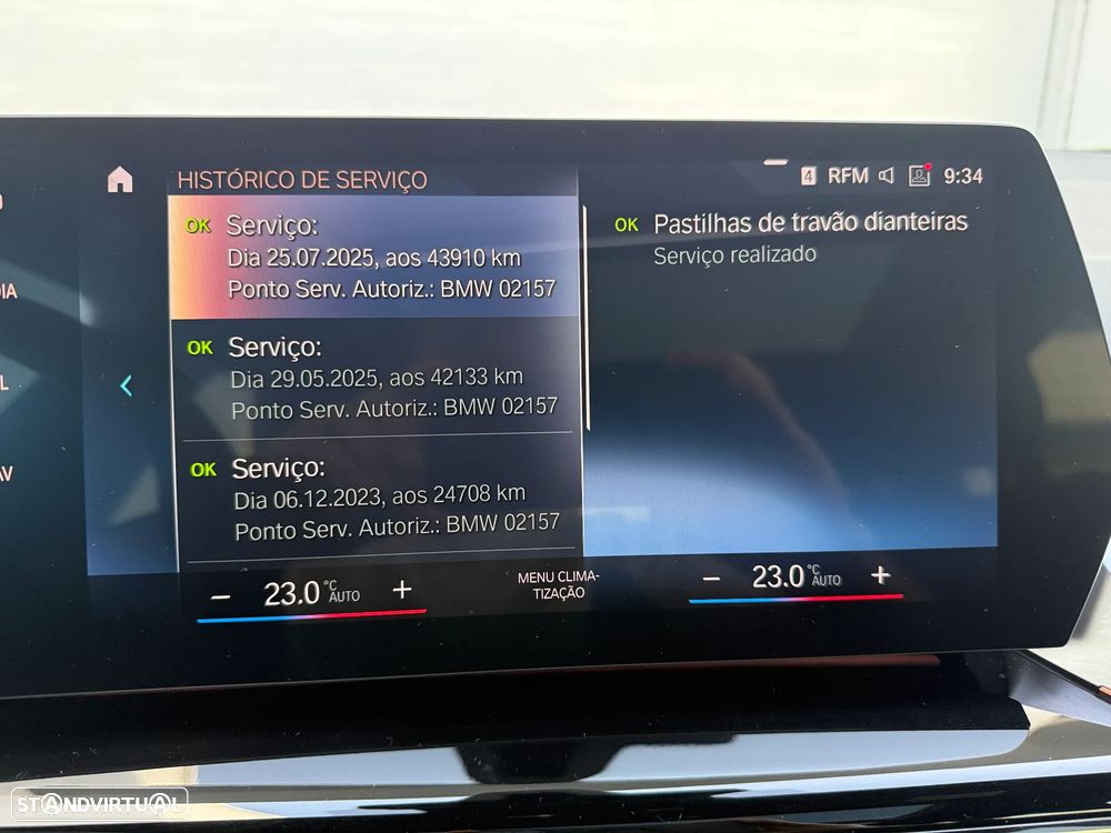 BMW 218 Active Tourer d Pack Desportivo M Auto - 23