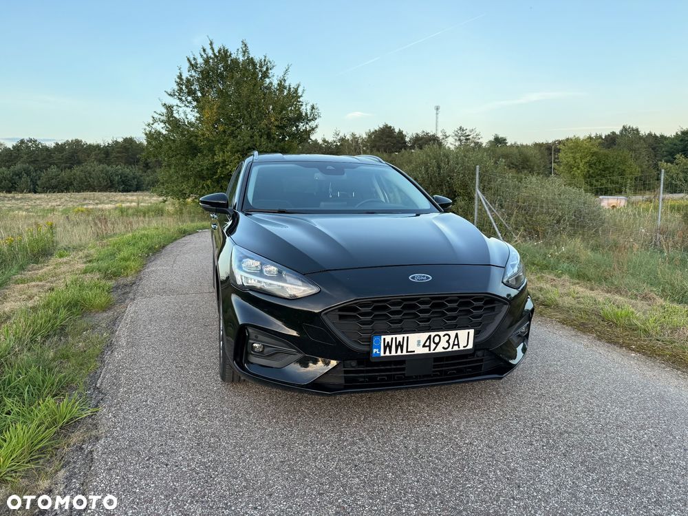 Ford Focus 2.0 EcoBlue Titanium - 4