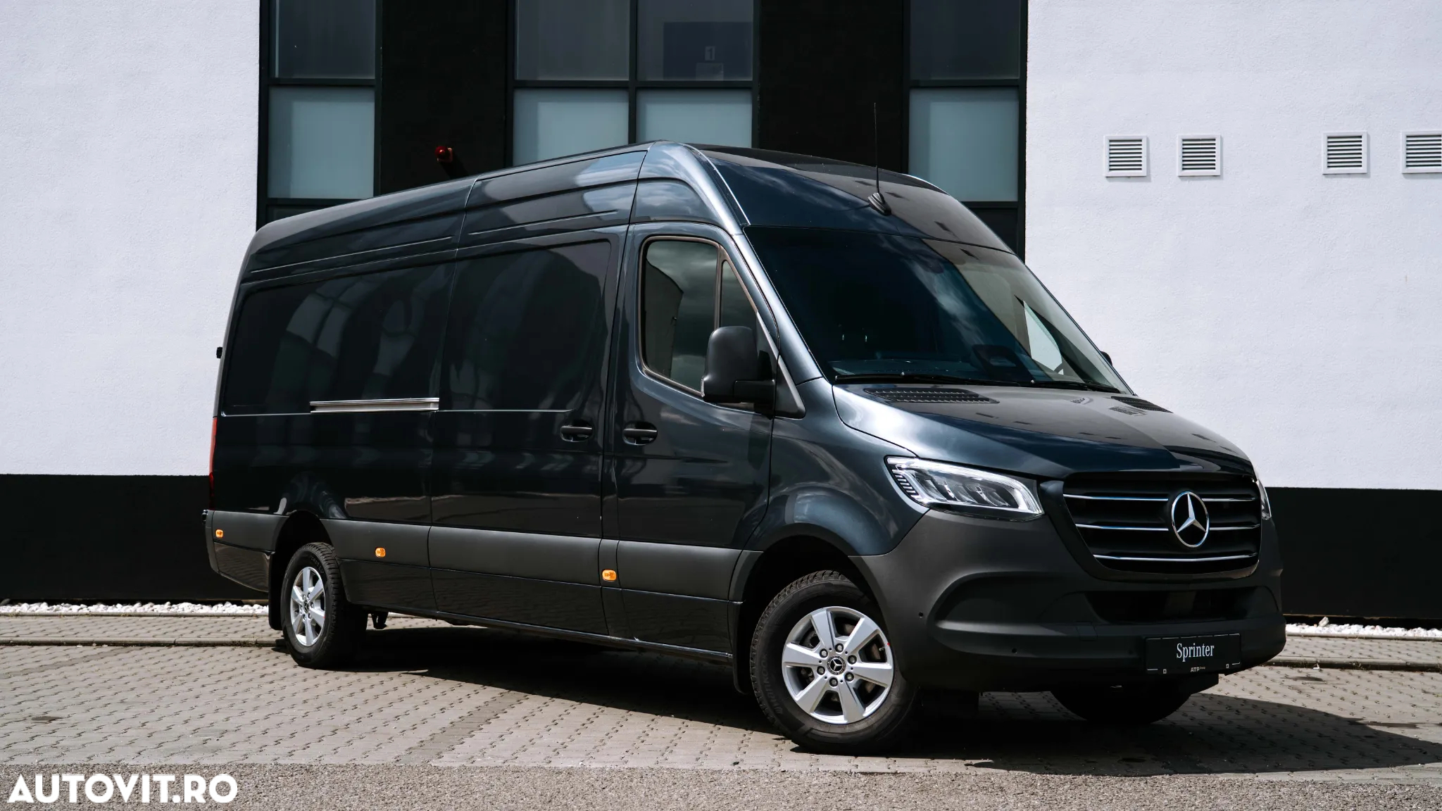 Mercedes-Benz SPRINTER - 3