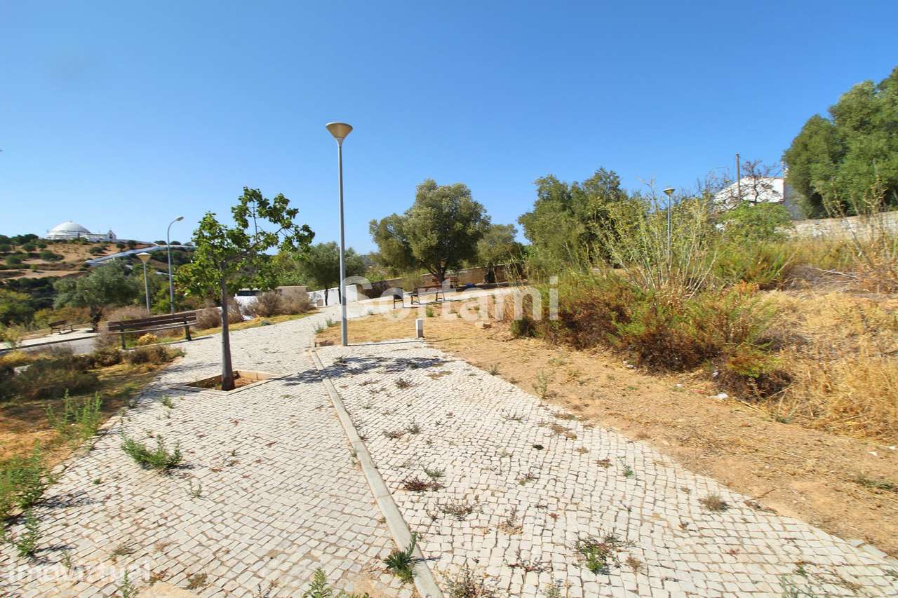Terreno Para Construção  Venda em Loulé (São Sebastião),Loulé - Grande imagem: 2/9