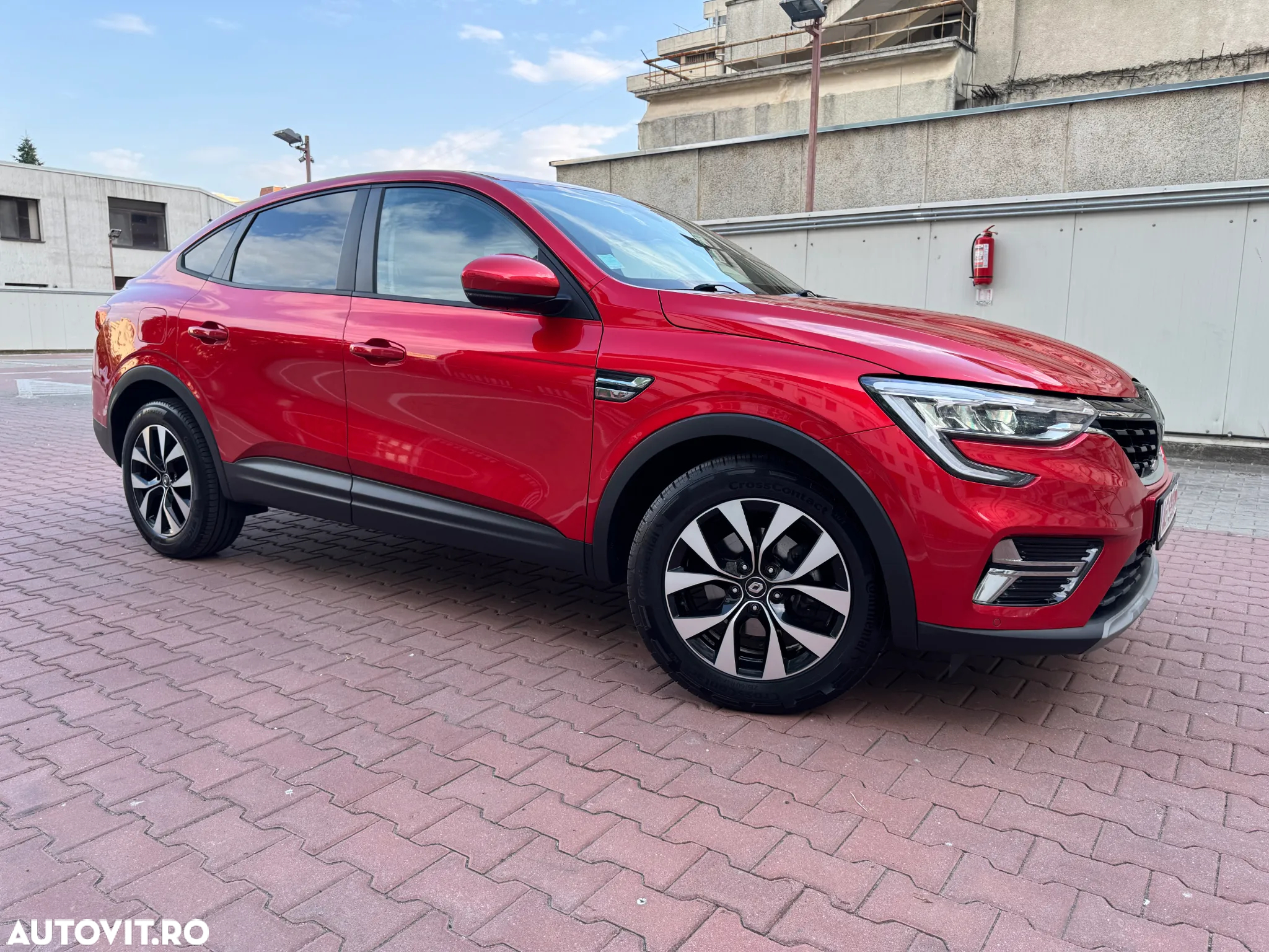 Renault Arkana E-TECH Hybrid 145 Techno - 31