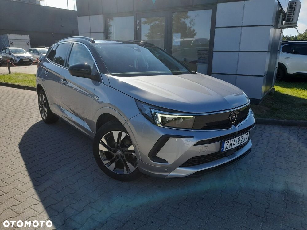 Opel Grandland 1.2 T Business Elegance S&S - 3