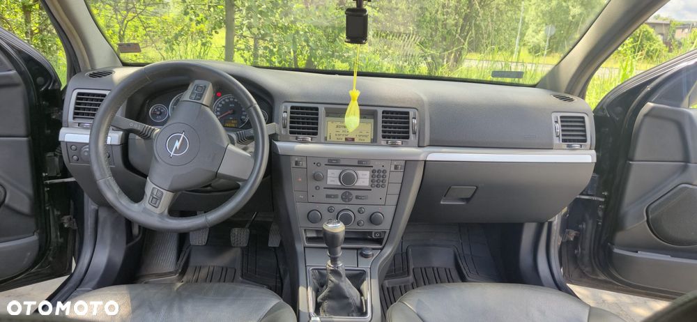 Opel Vectra 1.9 CDTI Cosmo - 12