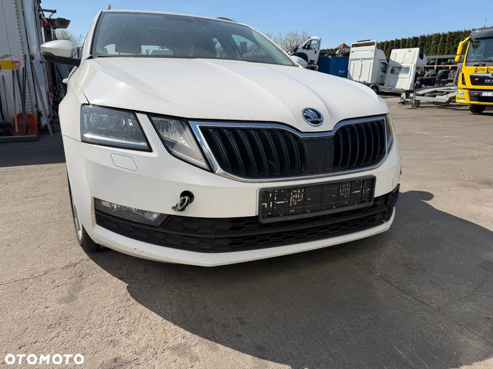 Skoda Octavia 2,0 TDI 13-20r przód kompletny - 1