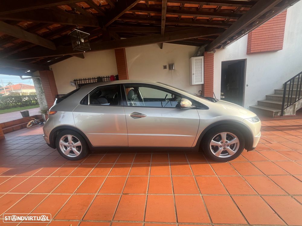 Honda Civic 1.4 Sport - 4