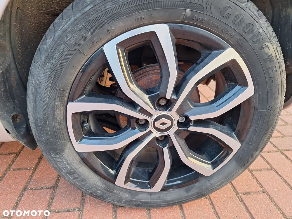 Renault Clio TCe 90 Limited - 18