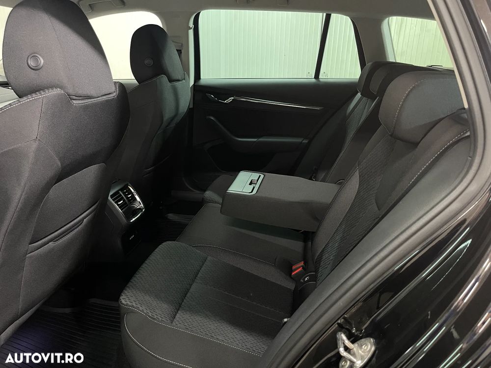 Skoda Octavia 1.5 TSI DSG Mild Hybrid Style - 13