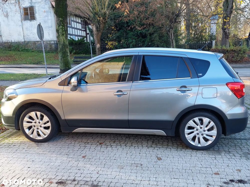 Suzuki SX4 S-Cross 1.4 T Premium - 6