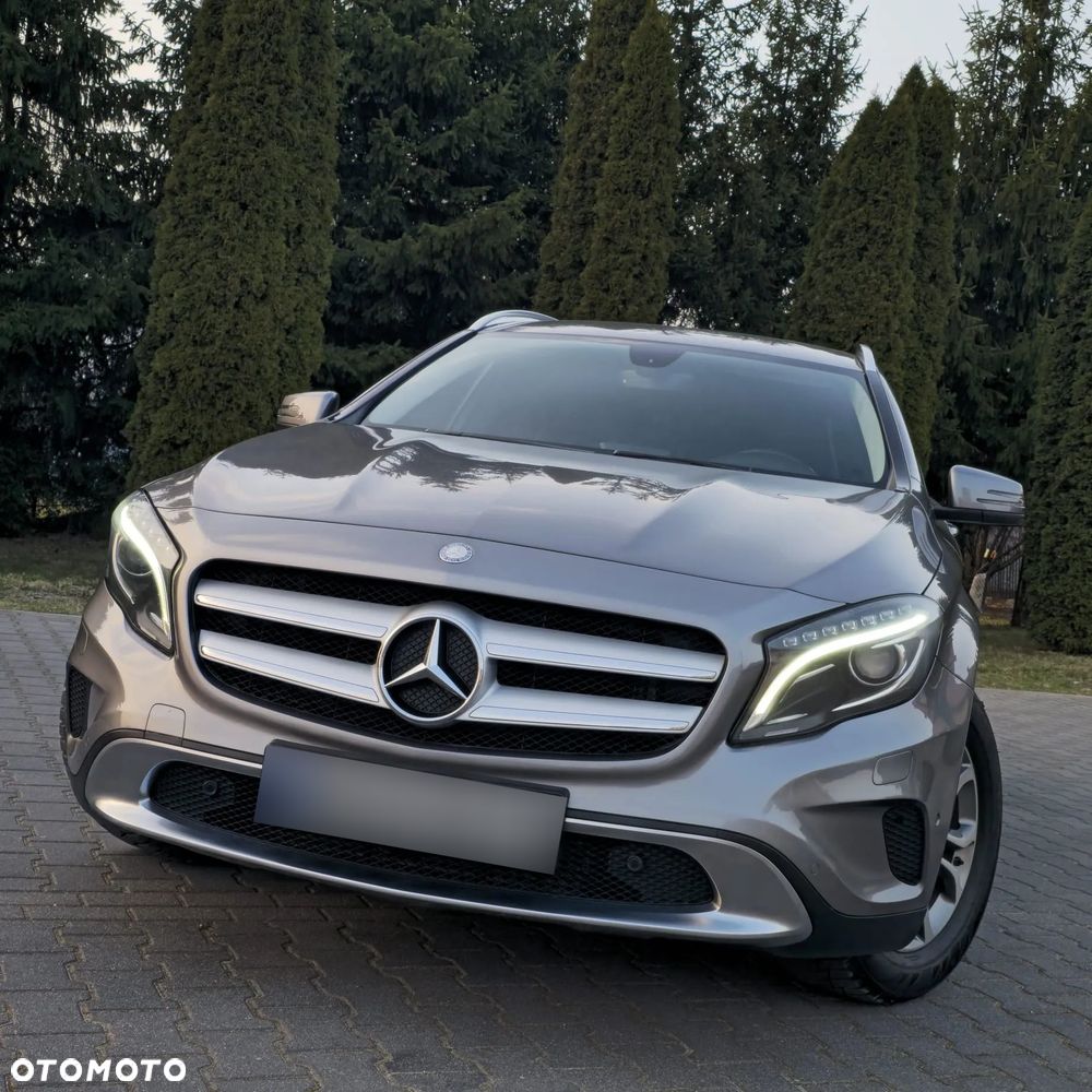 Mercedes-Benz GLA 220 d 4Matic 7G-DCT AMG Line - 6