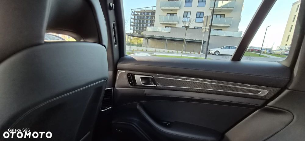 Porsche Panamera 4S - 20