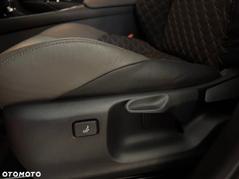 Toyota C-HR 2.0 Lounge - 14