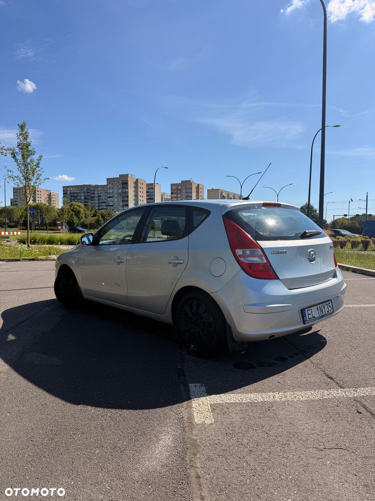 Hyundai i30 1.6 Comfort - 5