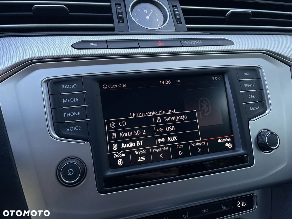 Volkswagen Passat 1.8 TSI (BlueMotion Technology) DSG Comfortline - 29