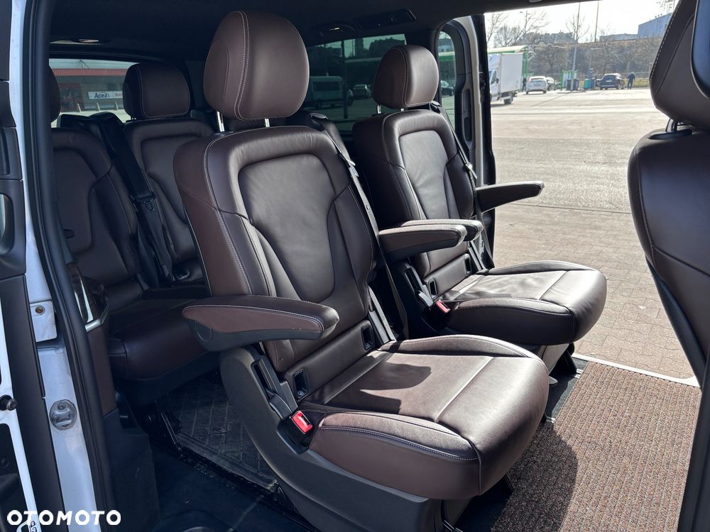Mercedes-Benz Klasa V 250 (BlueTEC) d Avantgarde 7G-Tronic (d³ugi) - 21