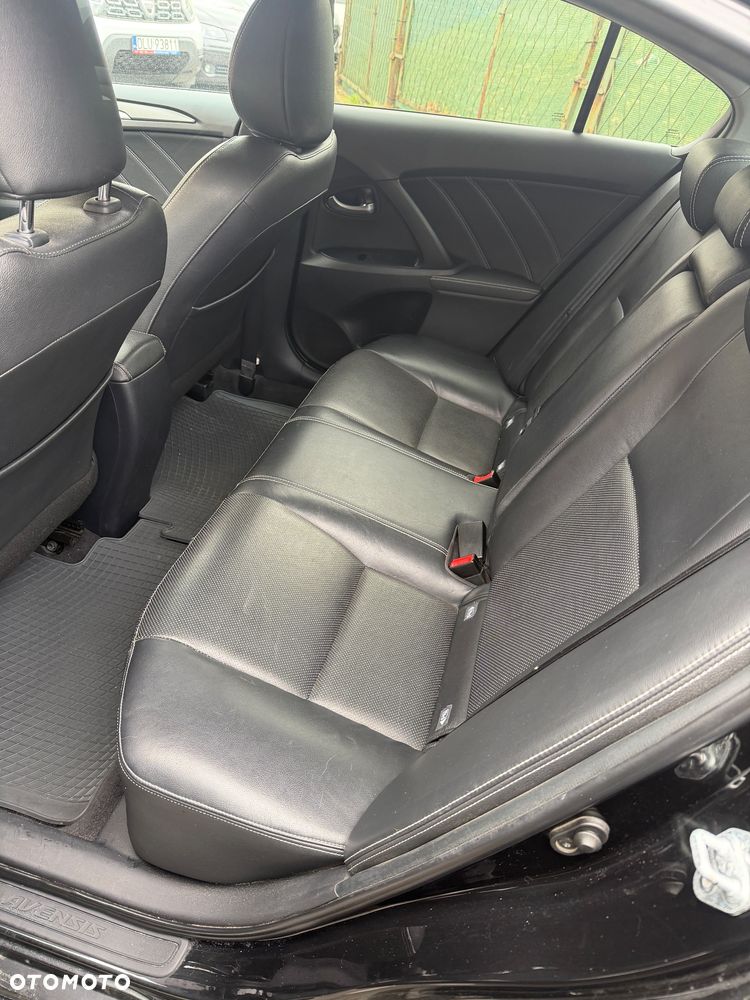 Toyota Avensis 1.8 Style - 5