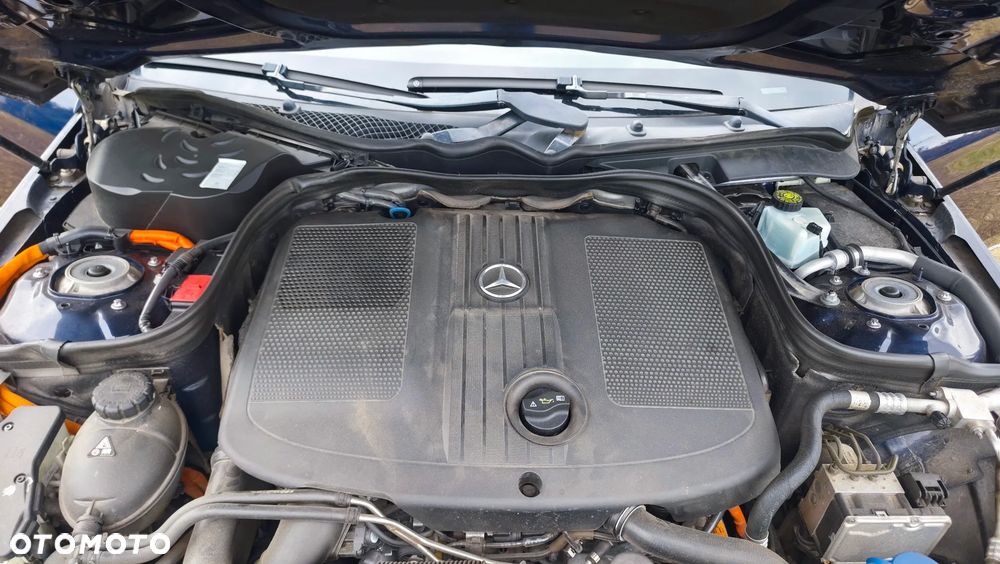Mercedes-Benz Klasa E 250 BlueTEC 9G-TRONIC Edition - 39