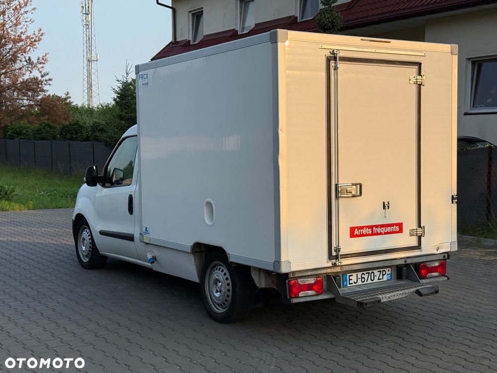 Fiat Doblo - 8
