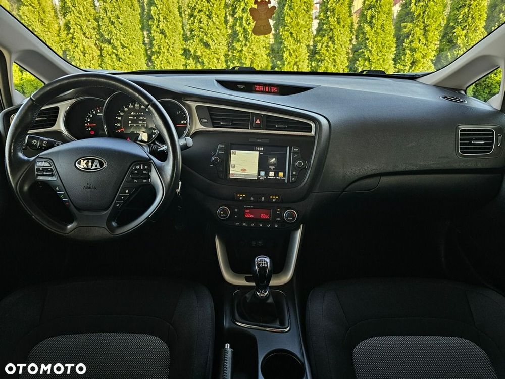 Kia Ceed - 26