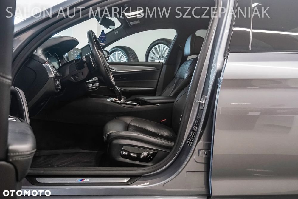 BMW Seria 5 540d xDrive M Sport sport - 19