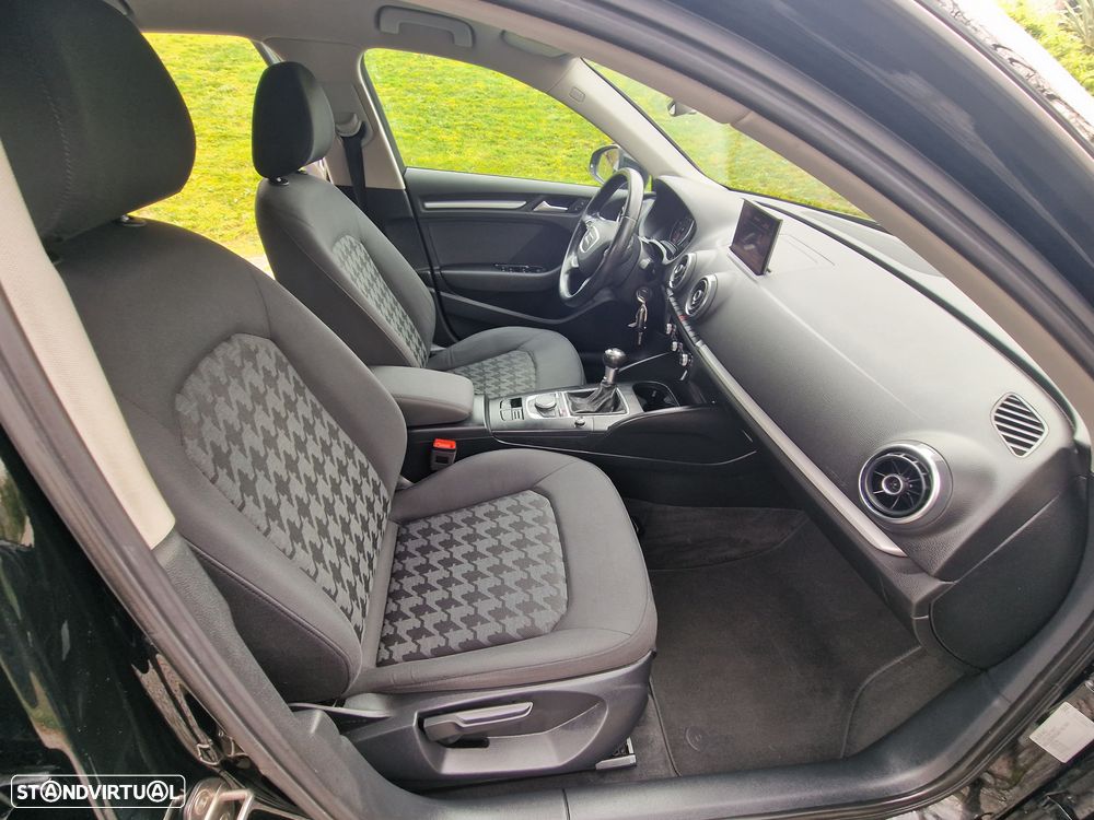 Audi A3 Sportback 1.6 TDI Sport - 7