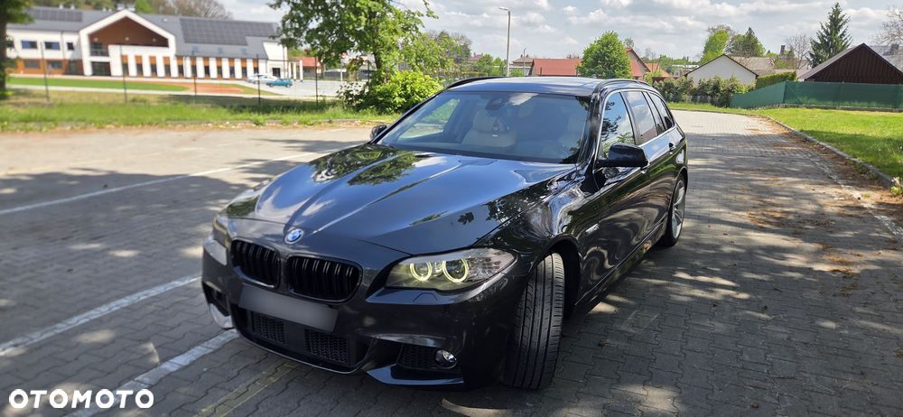 BMW Seria 5 530d xDrive - 5