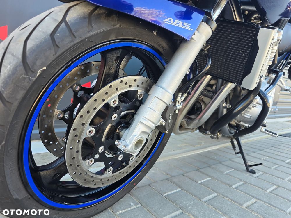 Suzuki Bandit - 32