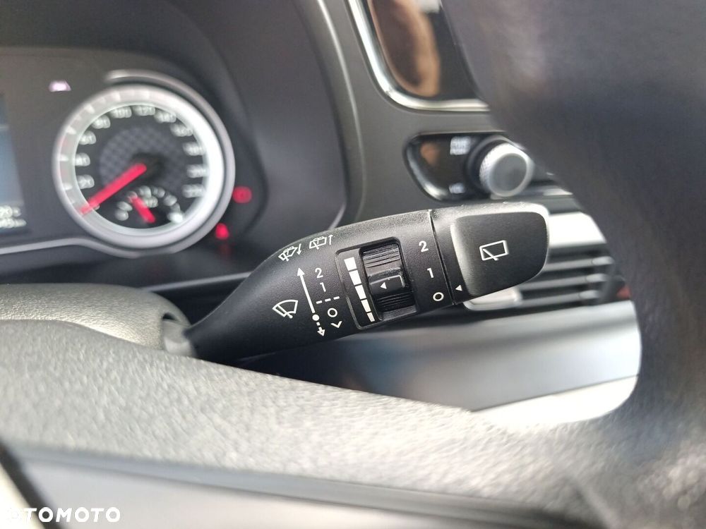 Hyundai i20 1.2 Pure - 27