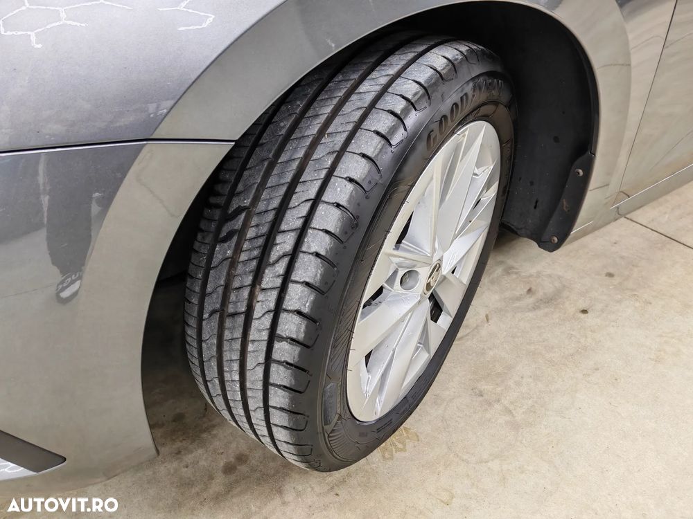 Skoda Octavia 2.0 TDI DSG Sport Edition - 28