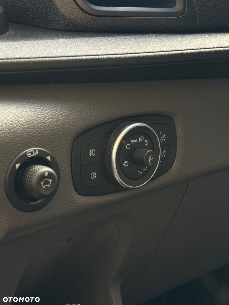 Ford Transit - 8